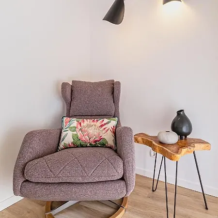 Kerala 49, Deluxe Flat In Historic Center Apartment