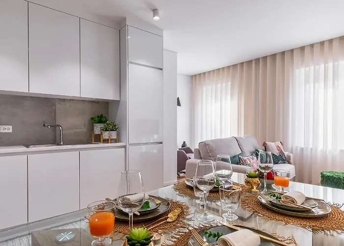 Kerala 49, Deluxe Flat In Historic Center *